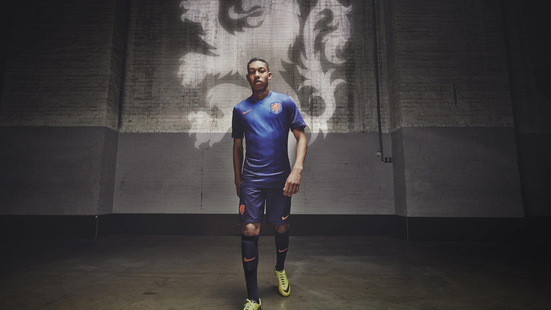 比外援还猛!陈盈骏独揽23+6+10主宰战局,末节连砍关键分锁定胜局